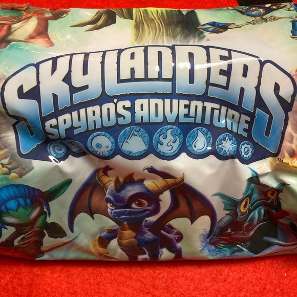 Skylanders Spyro’s Adventure Zip Carry Case Travel Storage In Great Condition - Picture 2 of 7